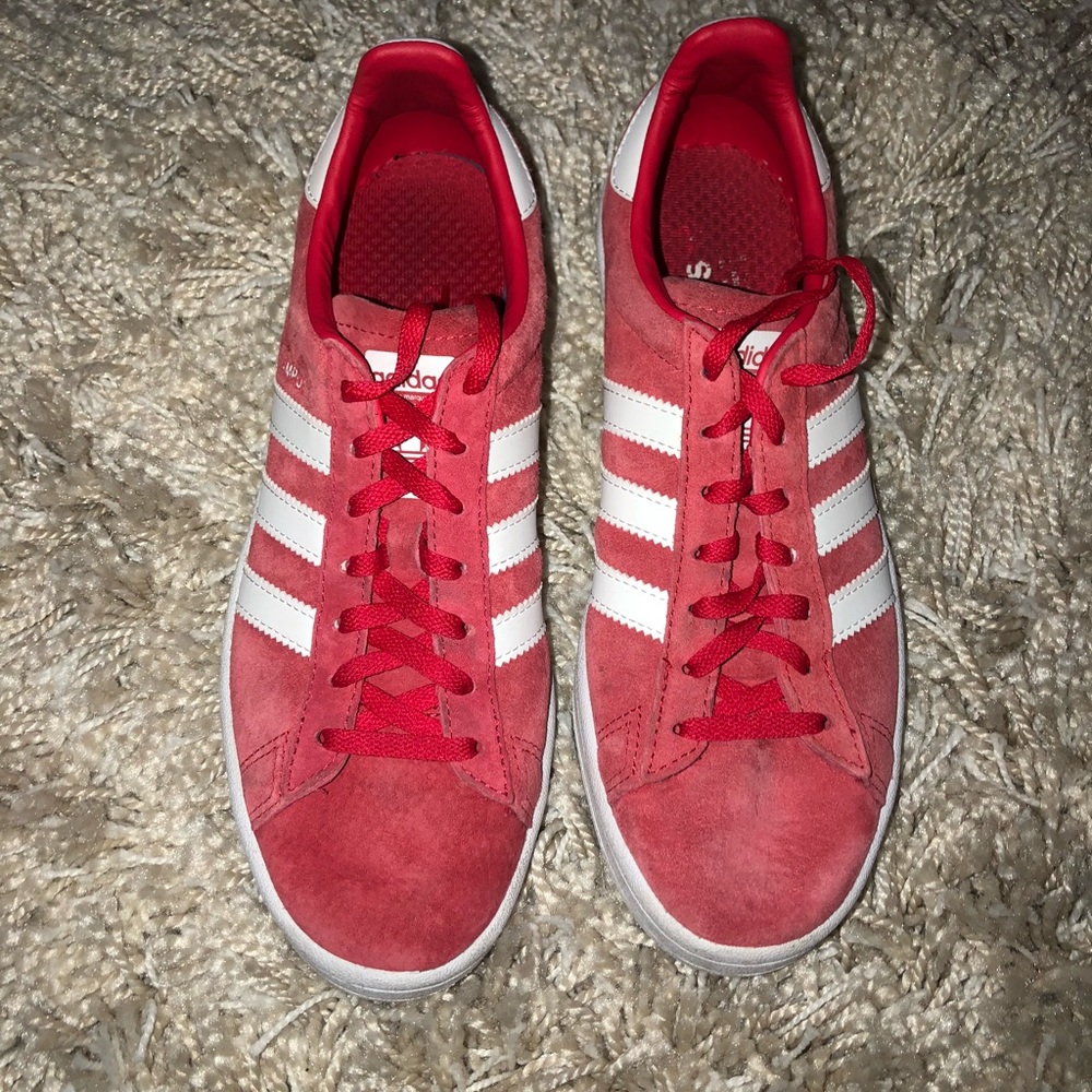 Adidas campus